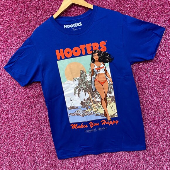 Hooters Makes You Happy Cozumel Mexico Beach Babe Sports Bar Promo T-Shirt Small - Picture 3 of 4